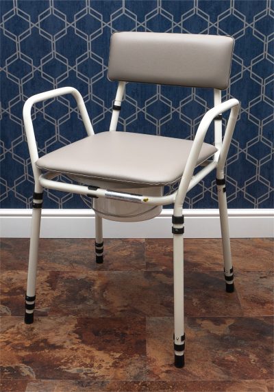 Aidapt Essex Bedside Commode – Height Adjustable with Padded Seat, 27st/170kg